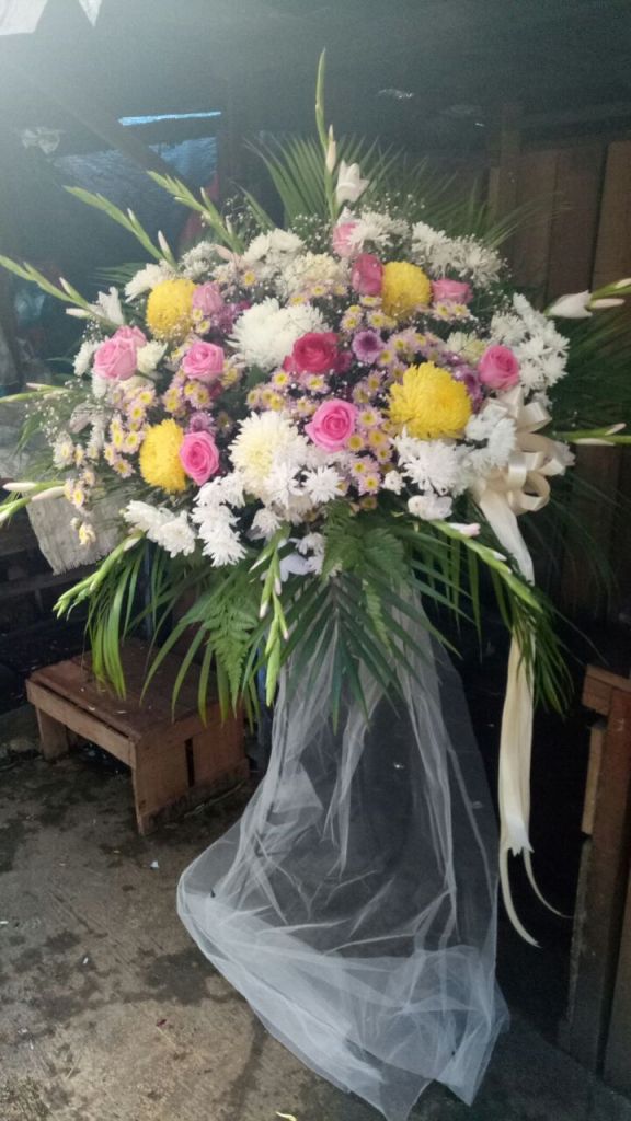 Toko Bunga Klaten dengan Desain Papan Bunga yang Unik dan Elegan